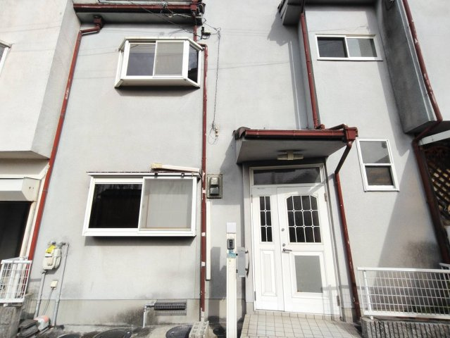 北大伴テラスハウスの外観
