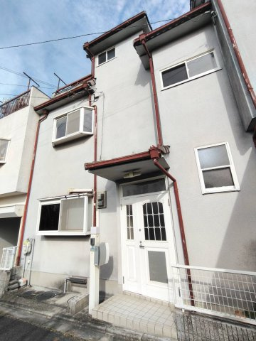 北大伴テラスハウスの外観