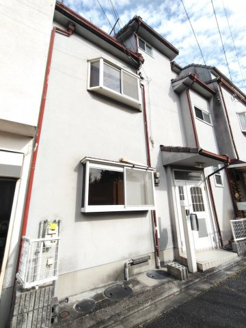 北大伴テラスハウスの外観