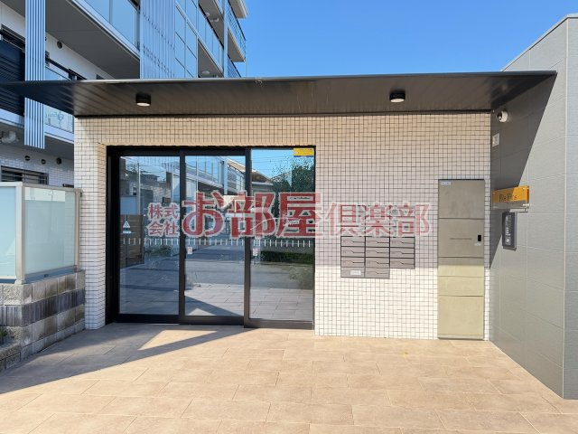 フロースフォンスのエントランス|建物の内部です