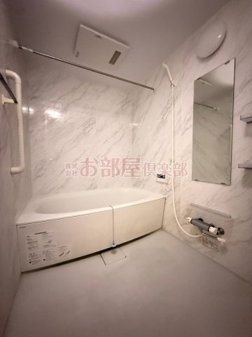 フロースフォンスの浴室|きれいなお風呂です