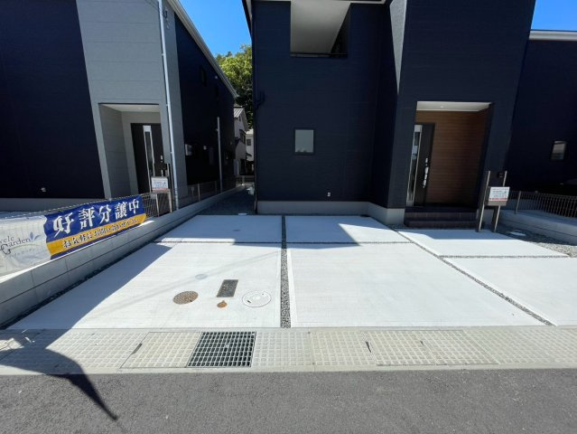 リーブルガーデン姫路市青山７期の駐車場