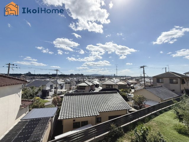 神戸市西区伊川谷町潤和　中古戸建のその他|●年中無休：当日予約可●南側は一段下がっておりますので、とても陽当り良好で開放的！