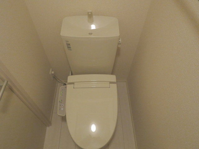 グランド　パレス　オクドのトイレ|温水洗浄便座完備のトイレです♪