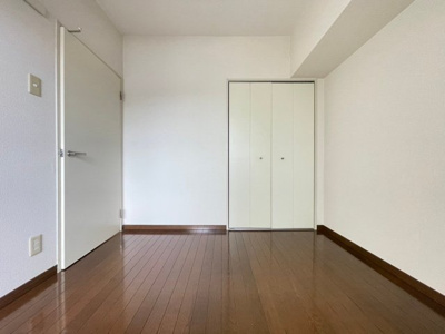 【洋室】 | カルム西野Ⅱ