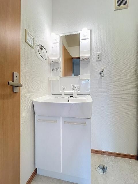 エスポワール池袋の独立洗面台