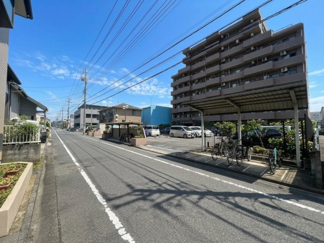 マージュ高幡不動の外観