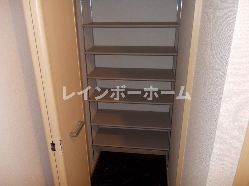ジョイエイトの収納