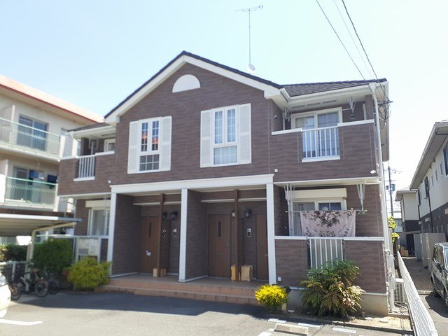 橿原市地黄町のアパート