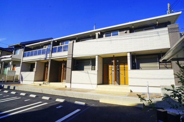 橿原市山之坊町のアパート