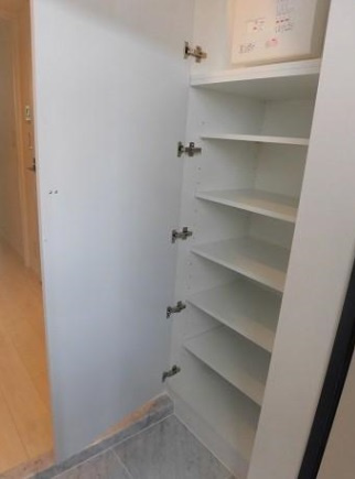 SHOKENResidence南千住の玄関