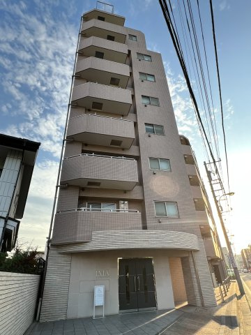 足立区西新井本町３丁目の賃貸マンションの外観