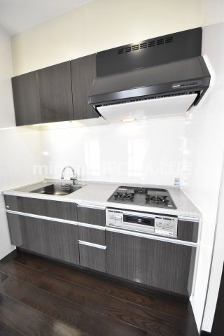 アルグラッド ザ・タワー心斎橋のキッチン