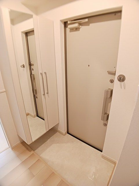 グラン　フォレスタの玄関