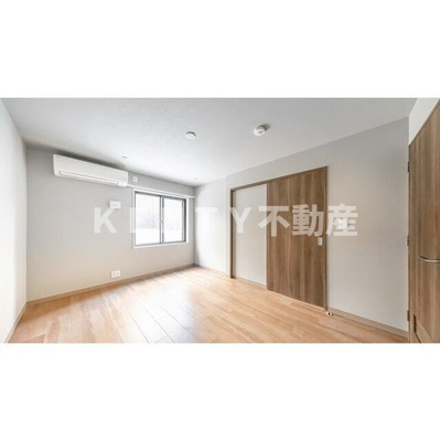 【寝室】 | Ｊ．リヴェール武蔵小山 | 落ち着いて過ごせるお部屋なので、寝室にいかがでしょうか