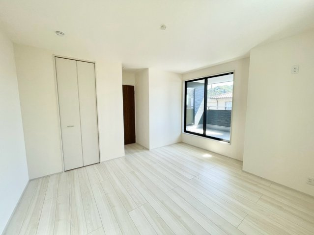 リーブルガーデン姫路市青山７期の洋室