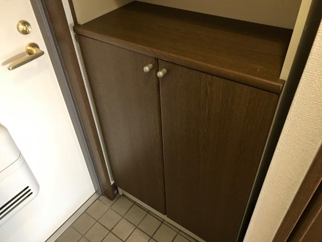 コンフォールハウスＫの玄関|下駄箱（イメージ）