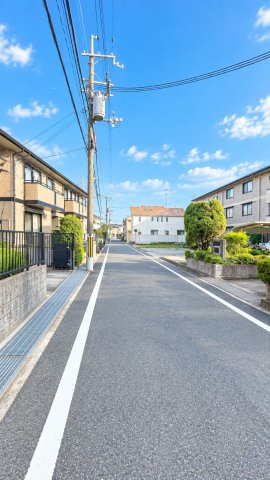 瑞穂町3丁目の前面道路含む現地写真