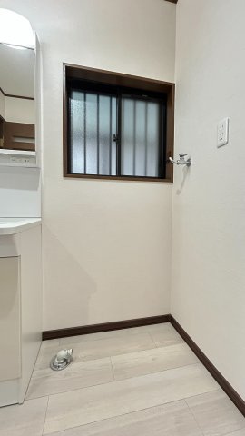 瑞穂町3丁目のランドリースペース