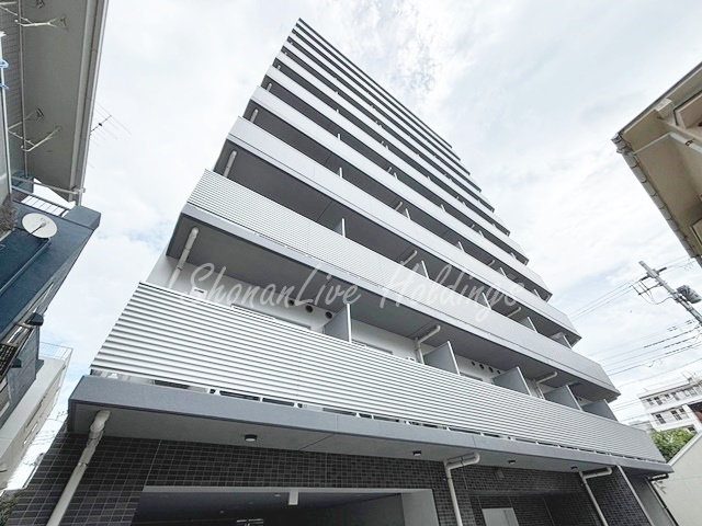 平塚市錦町の賃貸マンションの外観