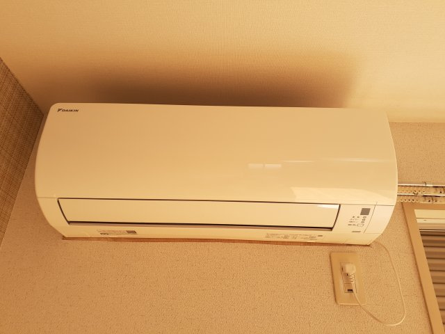 フラワーシックスの設備|エアコン