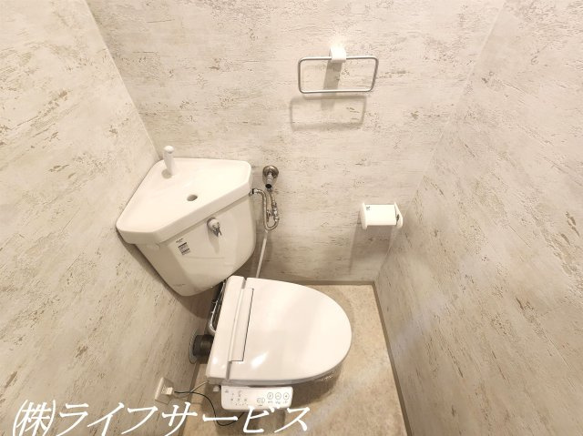 【トイレ】 | 淀川リバーサイドマンション | 温水洗浄便座付トイレ