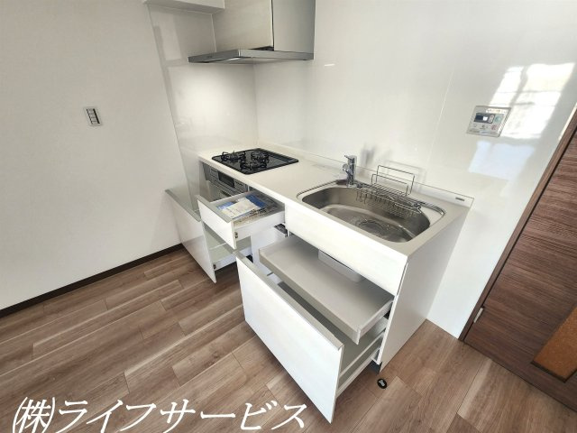 【キッチン】 | 淀川リバーサイドマンション | システムキッチン／スライド式収納
