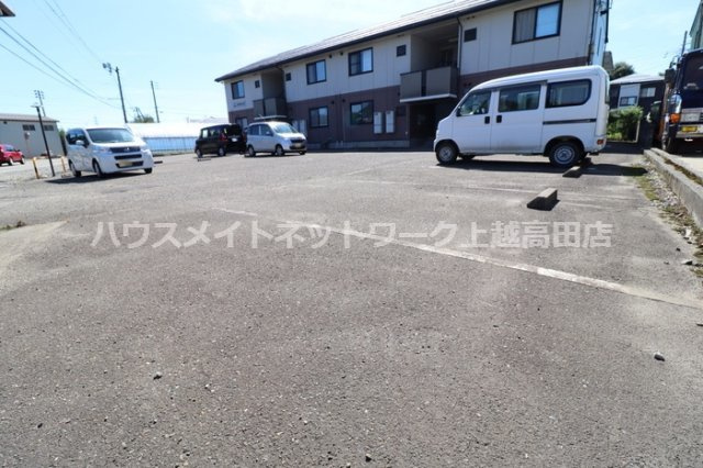 ヴューライラックの駐車場|駐車場