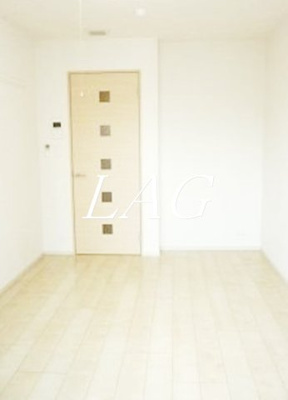 【居間・リビング】 | アルカディアⅤ | 洋室のお部屋です。