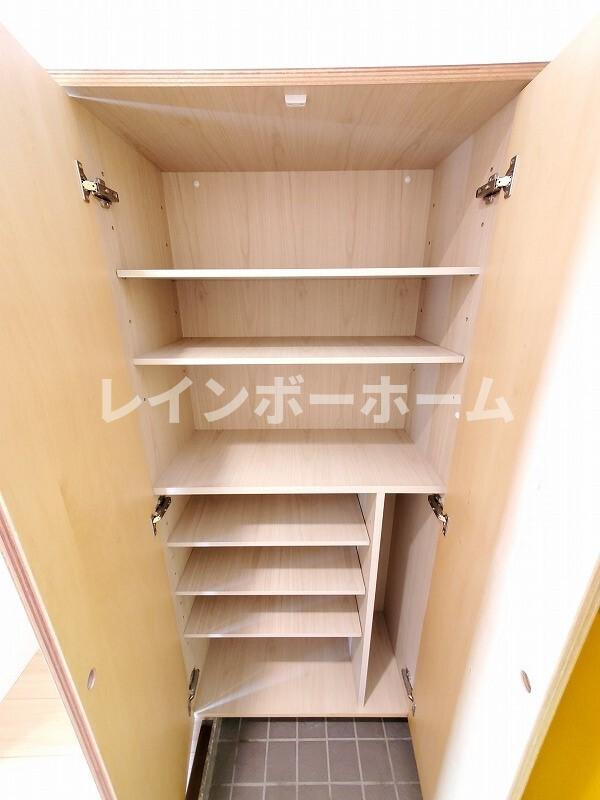 ドミール妙典の収納