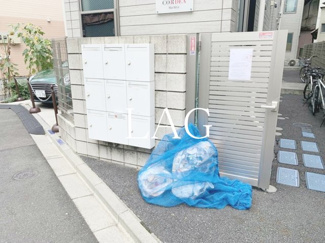 【その他共用部分】 | ＣＯＲＤＥＡ町屋 | ゴミ捨て場です。