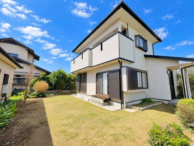 鹿嶋市大字荒野　中古戸建の庭|※画像の一部はAIを用いて加工・編集しています。実際の状況と異なる場合がありますので、ご了承下さい。