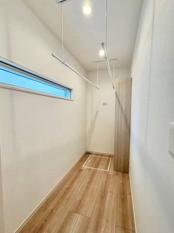 《仲介手数料半額》所沢市北秋津　全4棟　1号棟のランドリースペース|ランドリールーム