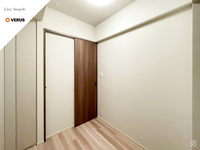 【寝室】