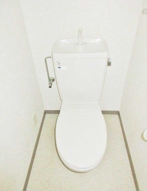 日神パレステージ三軒茶屋第2　分譲賃貸　室内洗濯機置場　オートロックのトイレ