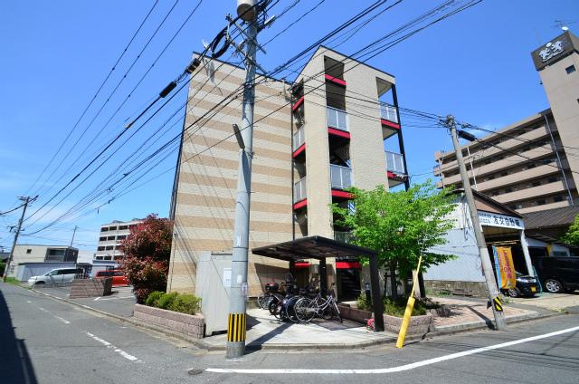 北九州市八幡西区陣原２丁目の賃貸マンションの外観