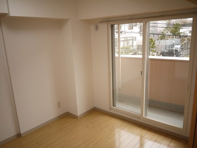 【寝室】Flat　Carrera