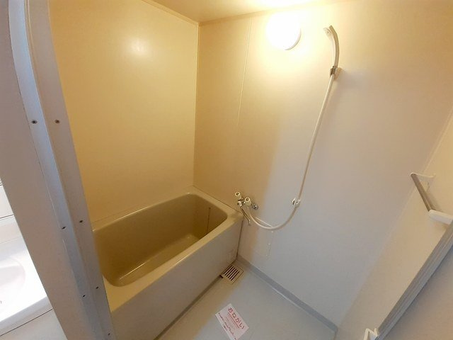 アヴォワール雅の浴室|ゆったり過ごせるお風呂です