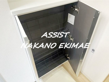 マンション富士の玄関