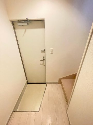 【玄関】
