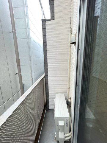 【バルコニー】
