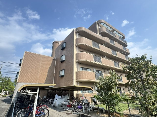 シャルマンシェソワの外観