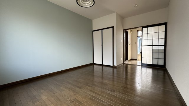 クレージュSの洋室