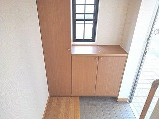 プラシード・カーサⅡの玄関|落ち着いた玄関です