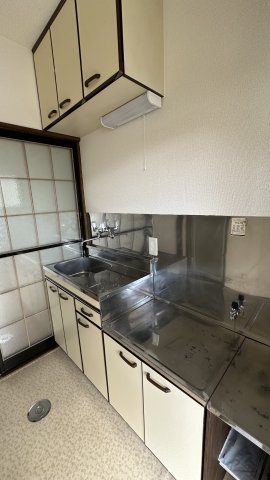 クレージュSのキッチン