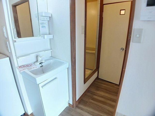 ハイツ　カマノ　　　刈谷市近郊の賃貸はクラスホーム刈谷店の洗面所