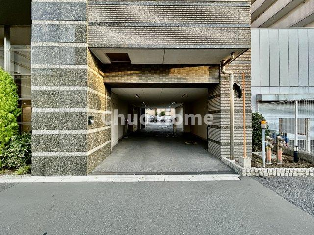 クレストフォルム荒川遊園の駐車場|駐車場