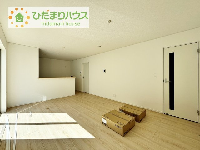 【居間・リビング】 | つくばみらい市伊奈東第12　新築戸建 | お友達や親戚とホームパーティもいいですね(*^^*)