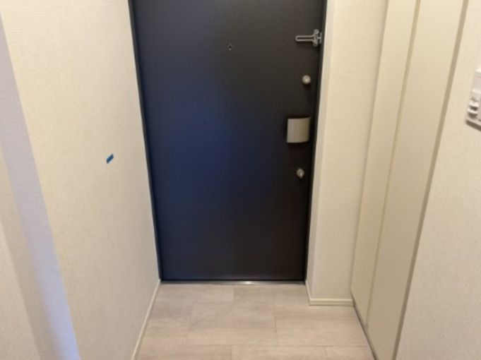 ニューミラ明大前の玄関|※別部屋参照