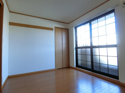 【洋室】 | リバーサイドA館